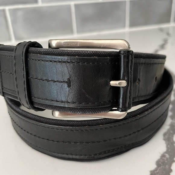 Men's Coach 100% Black Leather Belt Silvertone Buckle - Picture 1 of 13